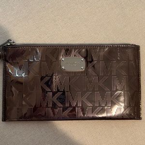 Michael Kors Wristlet